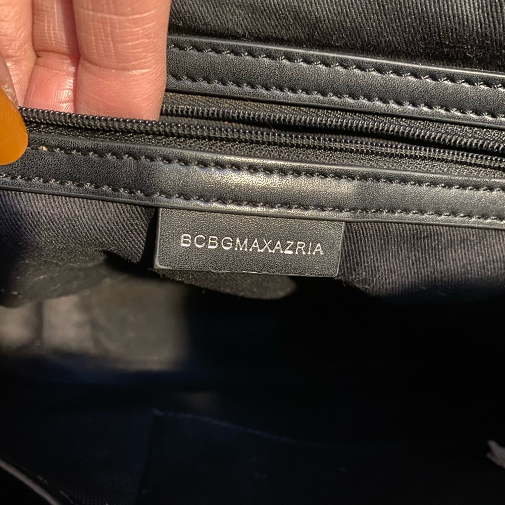 ✨SOLD✨BCBG MAXAZRIA Blie/Black Leather Flap Backpack - Picture 12 of 15